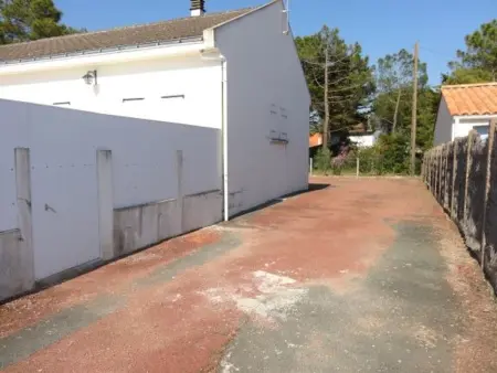 Maisonnette ensoleillée, à 100m de la plage, animaux sur demande - Photo 9
