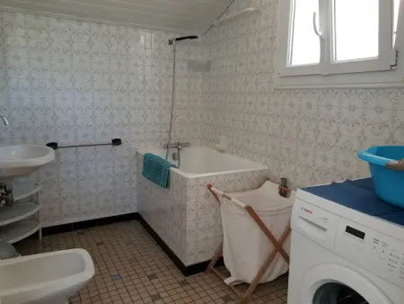 Maison de charme rénovée, proche plage et commerces - Photo 8