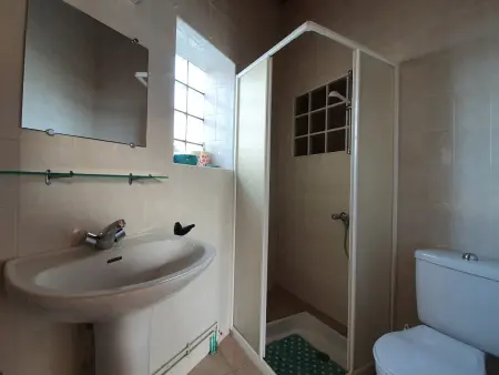 Maison de charme rénovée, proche plage et commerces - Photo 11