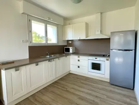 Maison familiale au calme, proche plage, 9 couchages, terrasses, WiFi, garage vélo - Brétignolles-sur-Mer - Photo 3