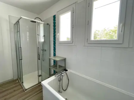Maison familiale au calme, proche plage, 9 couchages, terrasses, WiFi, garage vélo - Brétignolles-sur-Mer - Photo 12