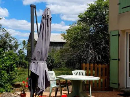 Gîte rénové avec terrasse privée et animaux admis - Photo 11