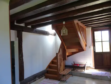 Maison authentique de Sologne avec piscine partagée, jardin et 3 chambres - Photo 9