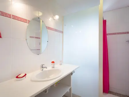Charmant Gîte Montagnard Animaux Acceptés, Gite 5 personnes à Ferrières sur Sichon - Photo 6