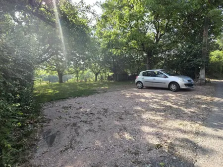 Charmant Gîte Montagnard Animaux Acceptés, Gite 5 personnes à Ferrières sur Sichon - Photo 11