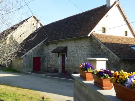 Longère bourbonnaise rénovée avec jardin à Cressanges - Photo 14