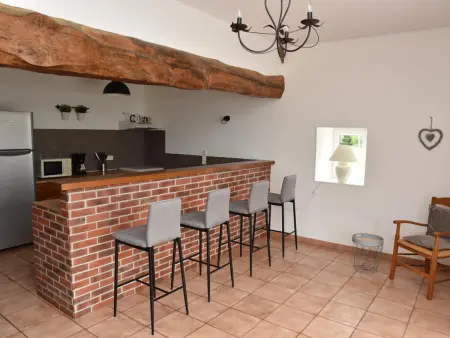 Gîte avec grand jardin et terrasse à Cressanges - Photo 7