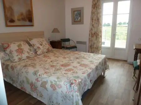 Maison bourbonnaise rénovée avec terrasse, Wifi et parking - Photo 14
