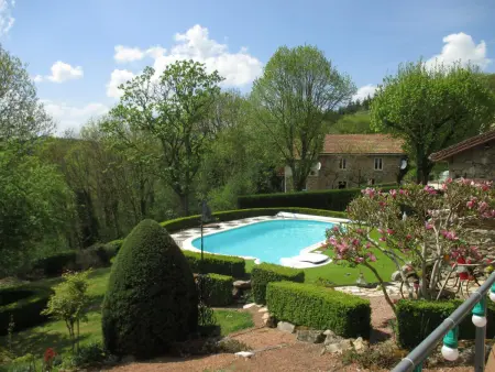 Charmante maisonnette avec piscine partagée, Gite 2 personnes à Arfeuilles - Photo 3