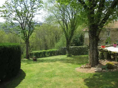 Charmante maisonnette avec piscine partagée, Gite 2 personnes à Arfeuilles - Photo 12