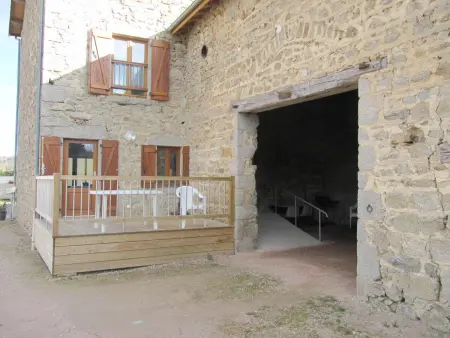 Ancien Atelier Cosy pour Vacances en Montagne, Gite 6 personnes à La Guillermie - Photo 10