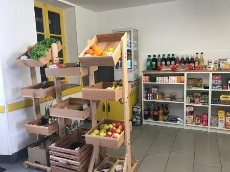 Gîte indépendant avec terrasse et garage à La Chabanne - Photo 5