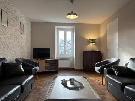 Gîte spacieux à La Guillermie, animaux acceptés, jardin - Photo 13