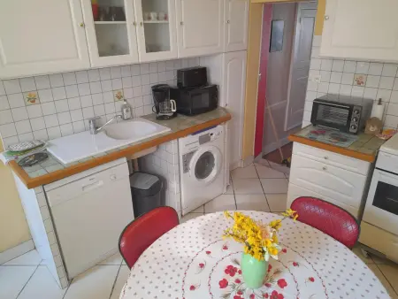 Maison en pierres rénovée avec patio à Ferrières-sur-Sichon - Photo 14