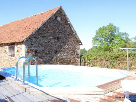 Ancienne longère rénovée avec piscine privative et animaux admis - Photo 15
