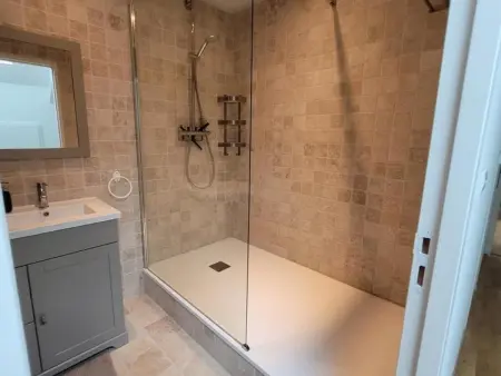 Gîte confortable avec piscine partagée à Hauterives - Photo 8