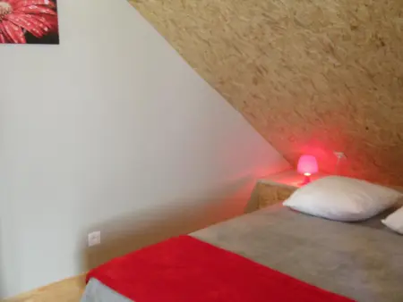 Maison cocooning avec piscine et sauna au cœur de la nature - Photo 6