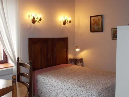 Gîte cosy à Neuvy avec jardin et animaux acceptés - Photo 3