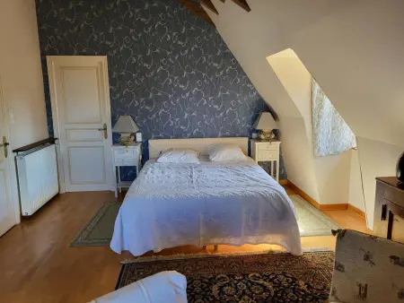Maison XVème avec jardin et piscine en pleine nature - Photo 4