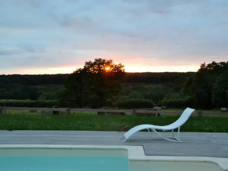 Maison XVème avec jardin et piscine en pleine nature - Photo 12
