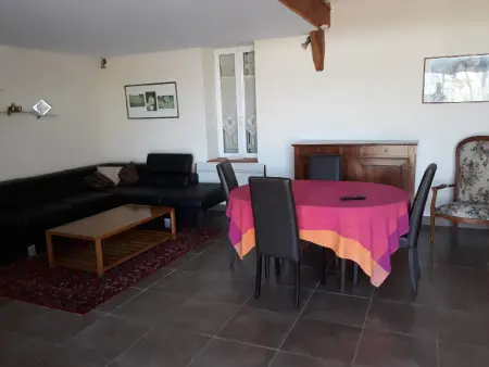 Gîte Rustique et Moderne avec Piscine et Animaux Acceptés - Photo 5