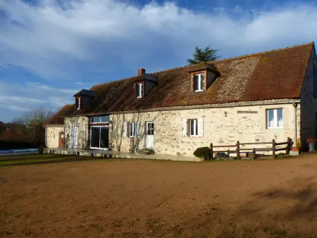 Gîte Rustique et Moderne avec Piscine et Animaux Acceptés - Photo 23