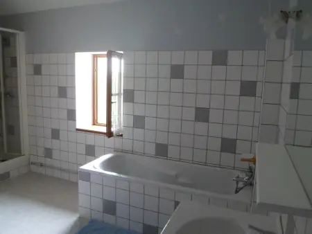 Gîte champêtre avec piscine et Wifi à Souvigny - Photo 7