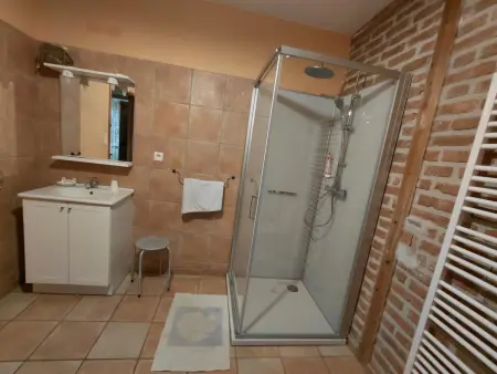 Gîte champêtre avec piscine et Wifi à Souvigny - Photo 8
