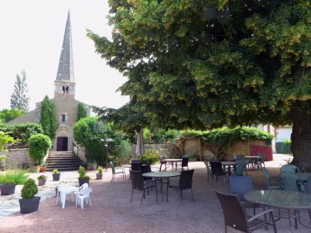 Gîtes au Clos du Paradis avec Terrasse et Jardin, Meillard - Photo 10