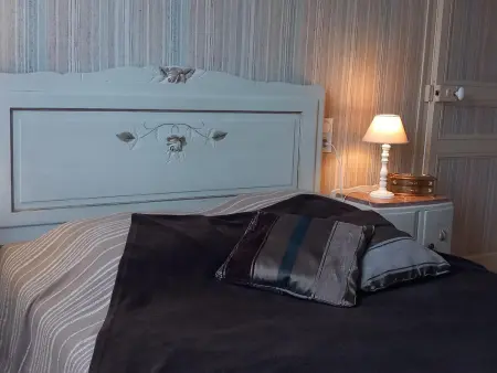 Charmant gîte avec piscine partagée au cœur d'un village - Photo 8