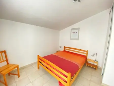 Maison rénovée, jardin clos, à 300m de la mer - 6 couchages, WiFi, animaux admis - Photo 5