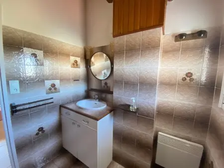 Maison rénovée, jardin clos, à 300m de la mer - 6 couchages, WiFi, animaux admis - Photo 9