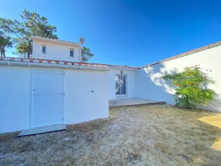 Maison rénovée, jardin clos, à 300m de la mer - 6 couchages, WiFi, animaux admis - Photo 11
