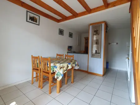 Maisonnette proche plage et commerces avec parking privé - Photo 2