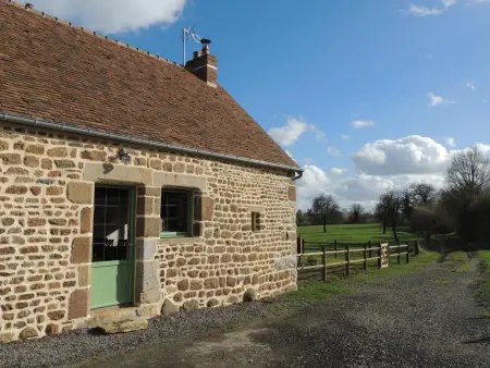 Charmante maison écologique avec jardin clos, Gite 5 personnes à La Baroche sous Lucé - Photo 10