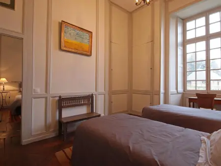 Demeure historique dans un château avec jardin et connexion WIFI - Photo 9