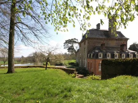 Demeure historique dans un château avec jardin et connexion WIFI - Photo 13