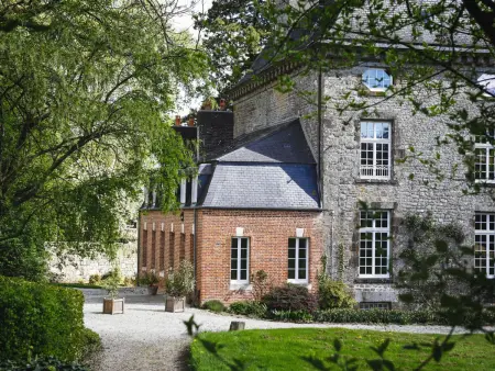 Demeure historique dans un château avec jardin et connexion WIFI - Photo 16