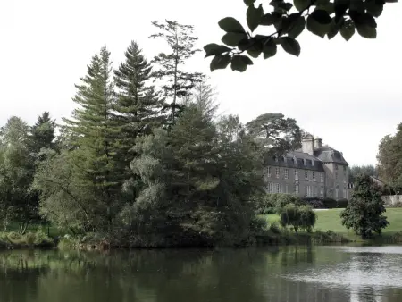 Demeure historique dans un château avec jardin et connexion WIFI - Photo 18
