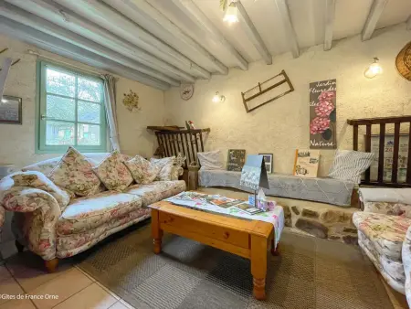 La Bergerie: Maison ancienne avec jardin anglais, 2 chambres - Photo 3