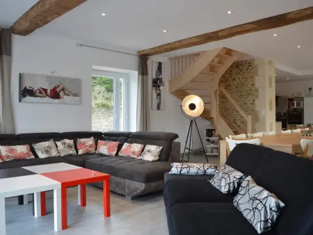 Maison spacieux pour familles avec terrasse et animaux acceptés - Photo 1