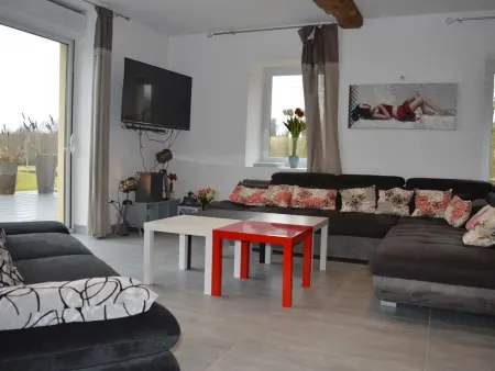 Maison spacieux pour familles avec terrasse et animaux acceptés - Photo 7