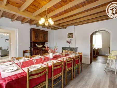 Maison familiale chaleureuse pour 12 pers. avec jardin dans le Forez - Photo 2