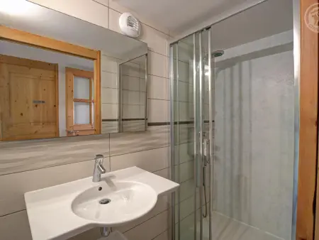 Gîte La Liesse avec 4 chambres, cheminée, jardin et animaux acceptés - Photo 11