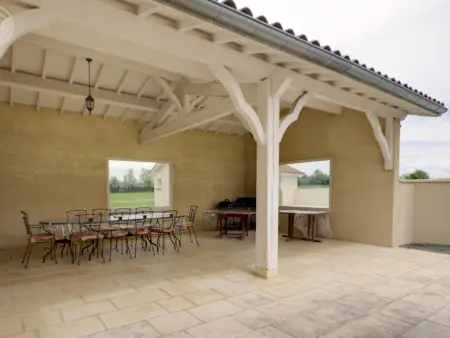 Maison spacieuse avec piscine chauffée, 4 chambres à Chalain-le-Comtal - Photo 20