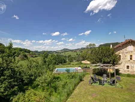 Gîte en pierres avec piscine partagée, Gite 5 personnes à Belmont de la Loire - Photo 21