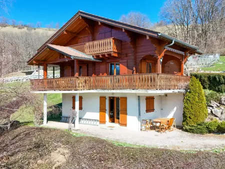 Chalet jusqu’à 16 pers. à Bernex, animaux admis - Photo 1