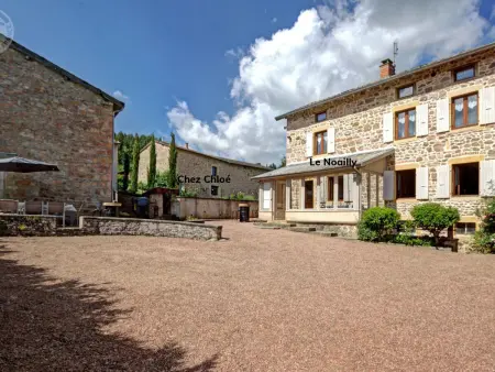 Deux gîtes confortables avec cheminée et piscine commune, animaux admis, pour 13 personnes - Photo 15