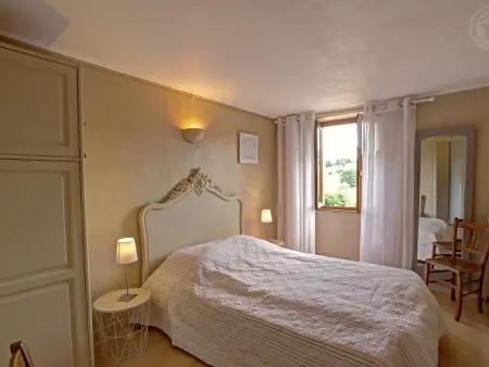 Deux gîtes confortables avec cheminée et piscine commune, animaux admis, pour 13 personnes - Photo 26