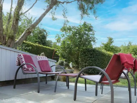 Maison indépendante avec spa nordique, piscine partagée et jardin - Photo 18